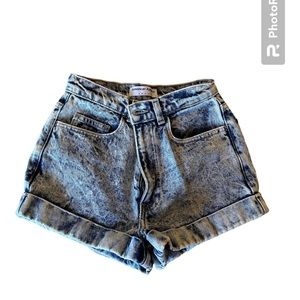 High waisted jeans shorts